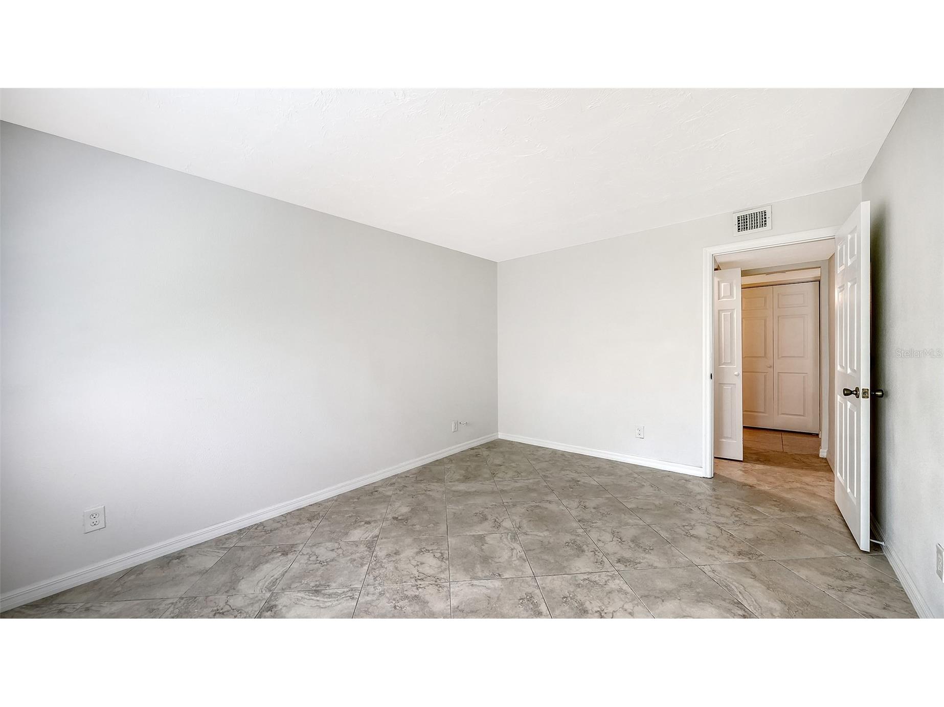 1720 Glenhouse Drive #326 Sarasota FL 34231 A4691697 image20