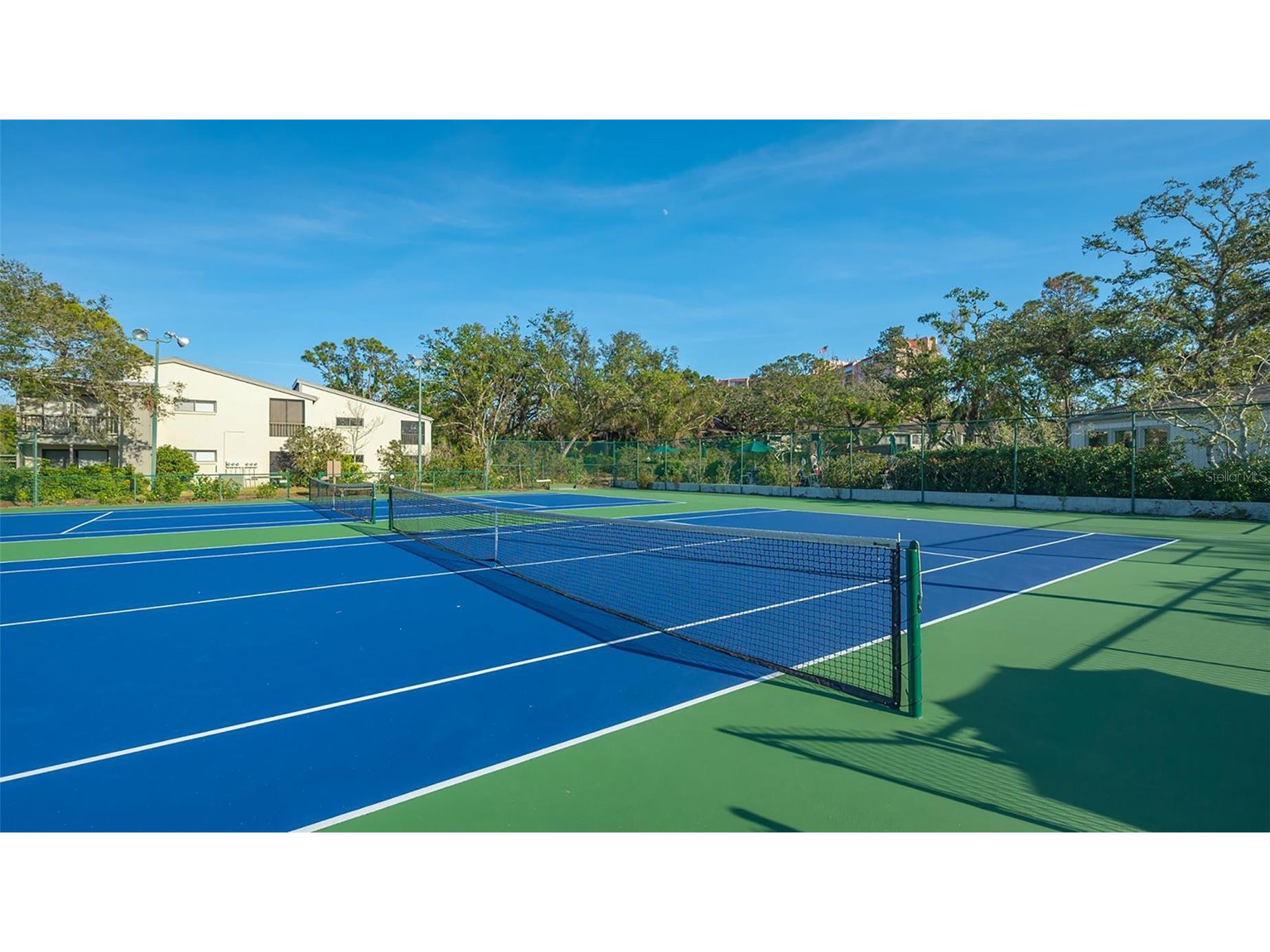 1720 Glenhouse Drive #326 Sarasota FL 34231 A4691697 image38