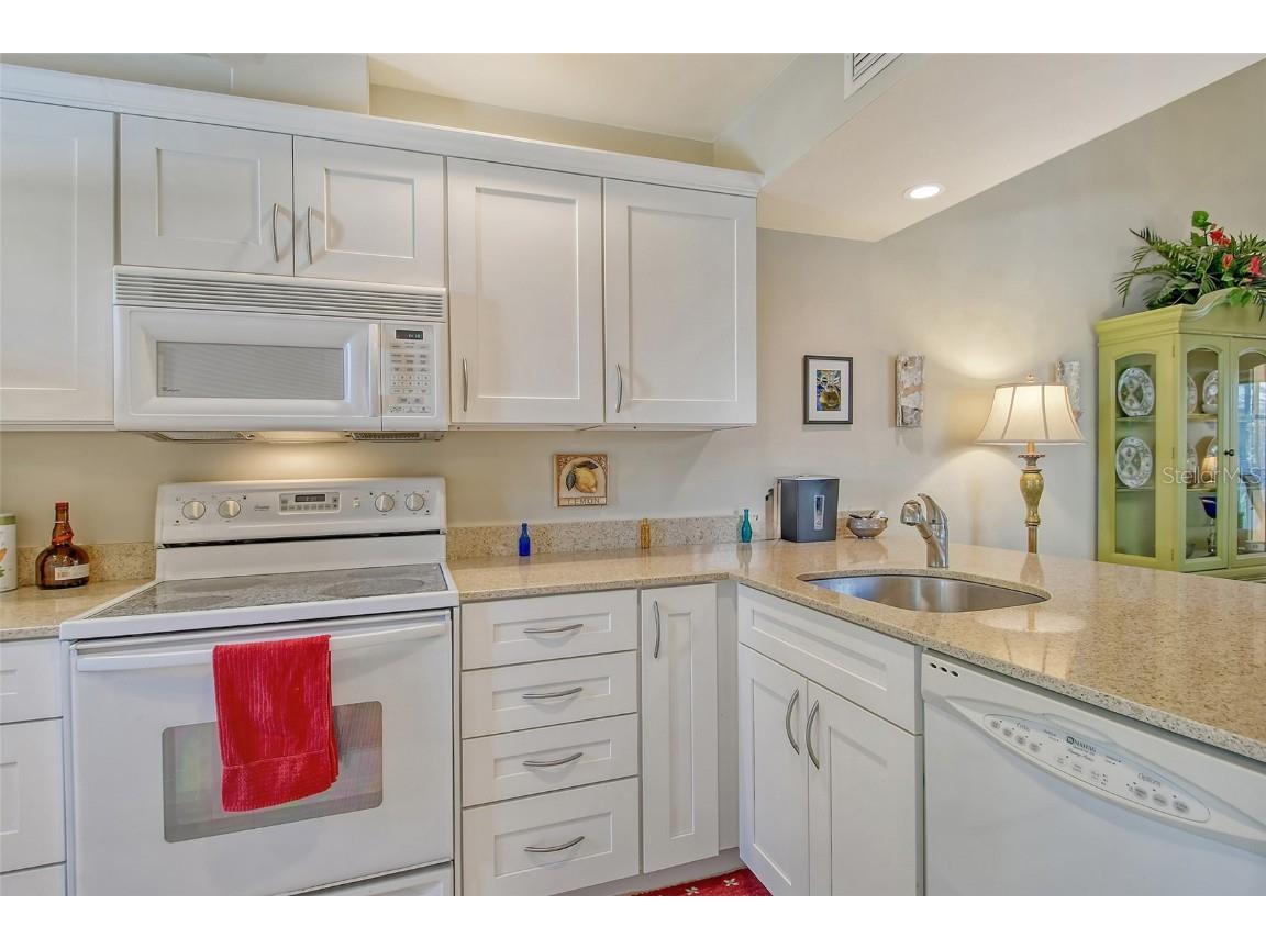 1720 Glenhouse Drive #GL430 Sarasota FL 34231 A4674163 image15