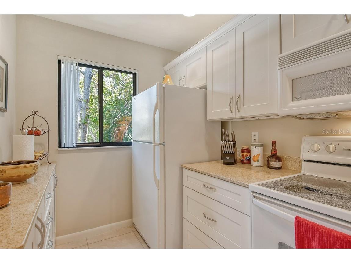 1720 Glenhouse Drive #GL430 Sarasota FL 34231 A4674163 image16