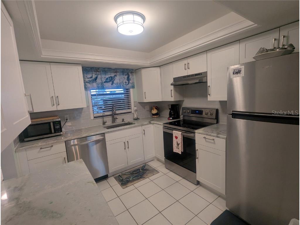 1720 Lakeside Drive #1716B Venice FL 34293 A4673947 image8