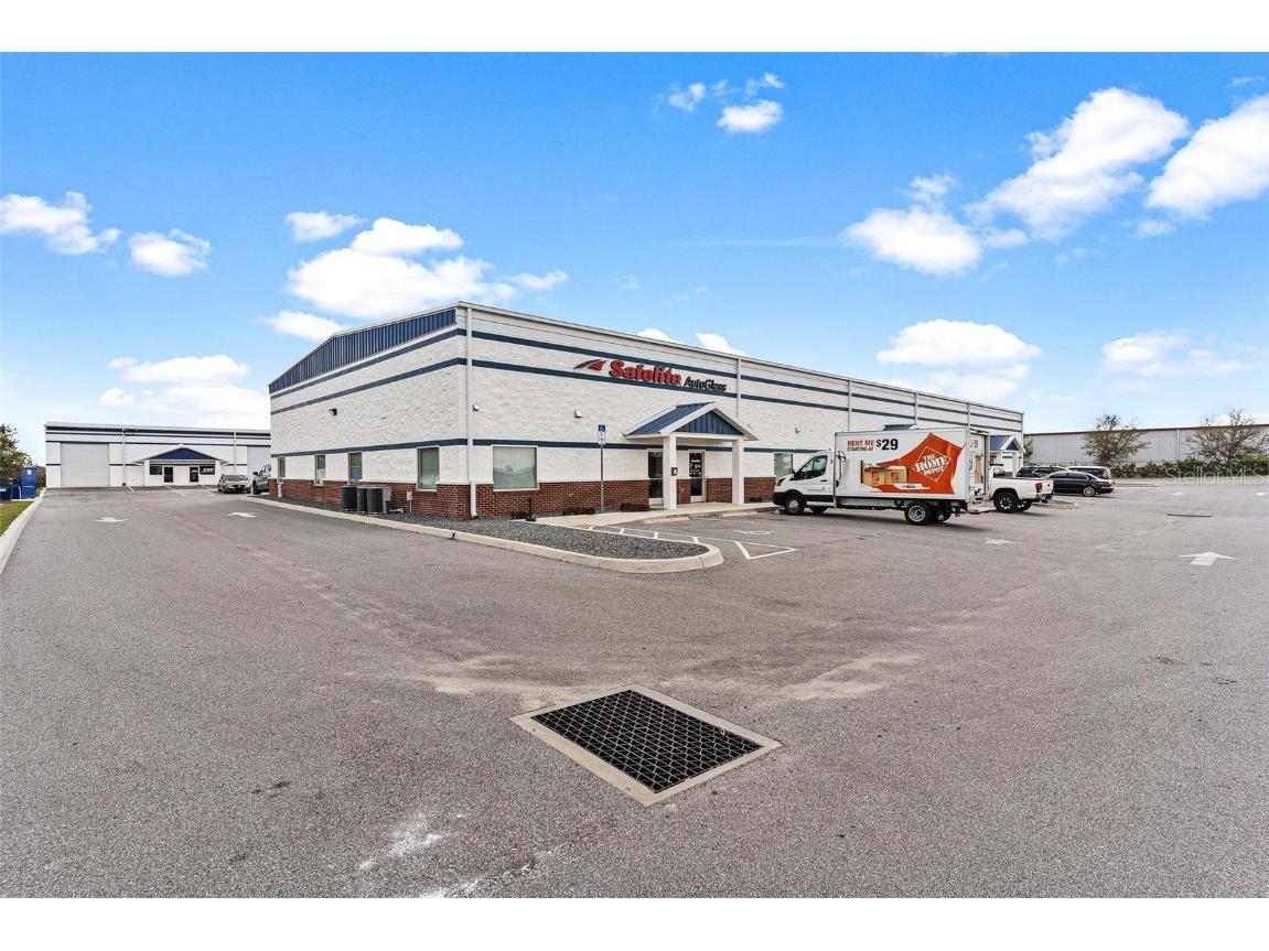 1720 Leesburg Commons Court Leesburg FL 34748 G5093493 image3