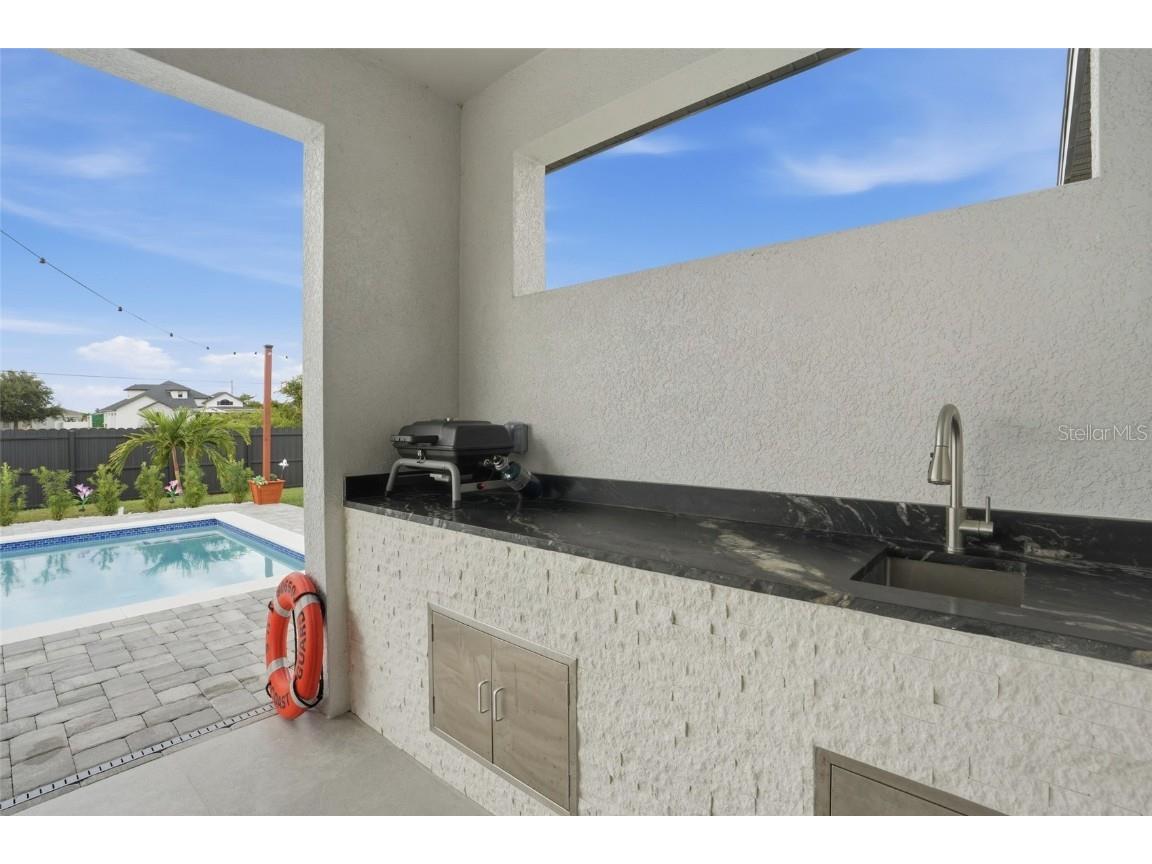 1720 NW 15th Place Cape Coral FL 33993 TB8455140 image32