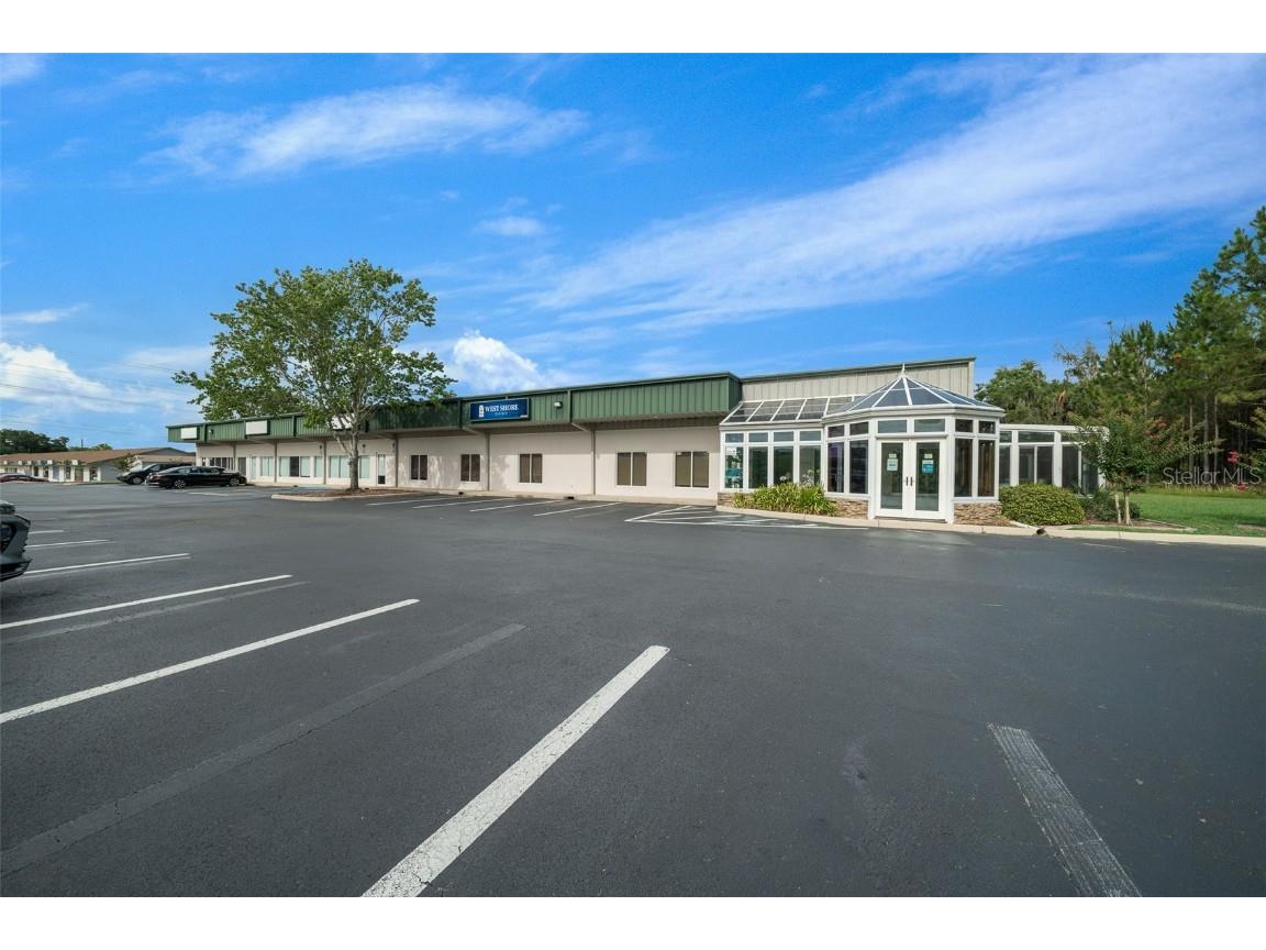 1720 NW 4th Avenue #ALL UNITS Ocala FL 34475 OM682293 image3