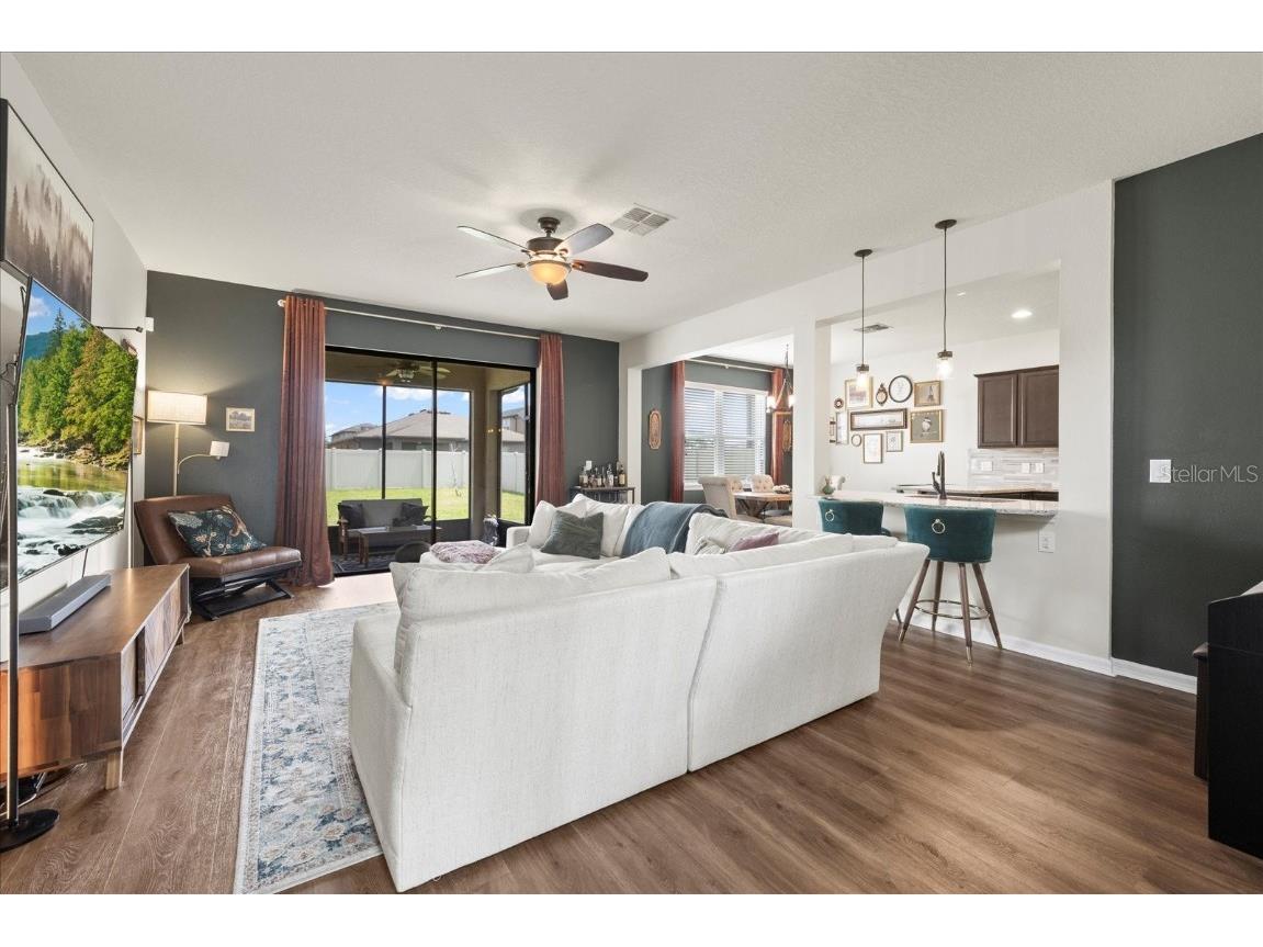 1720 Passage Key Lane Ruskin FL 33570 TB8405641 image16