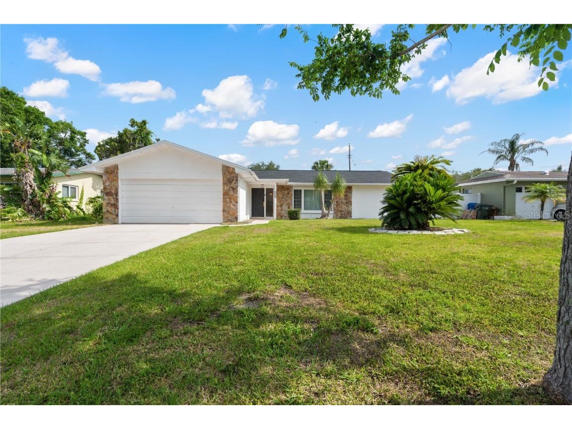 1720 Patlin Circle N Largo FL 33770 TB8404099 image1