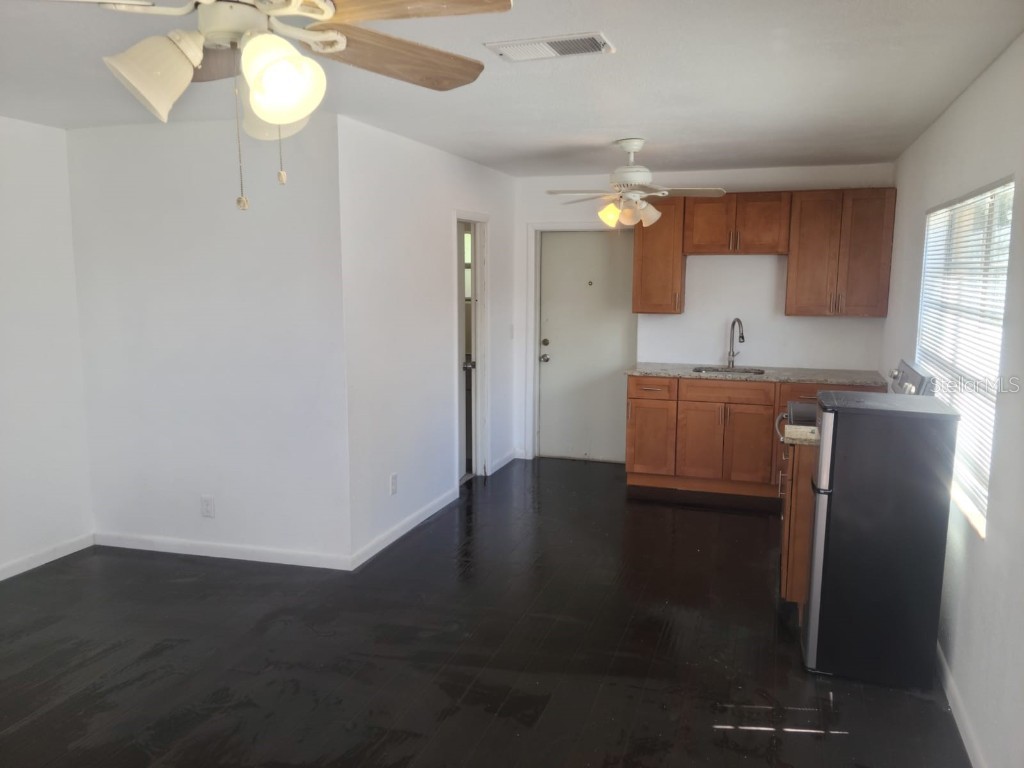 1720 Salem Drive #2 Orlando FL 32807 O6097055 image1