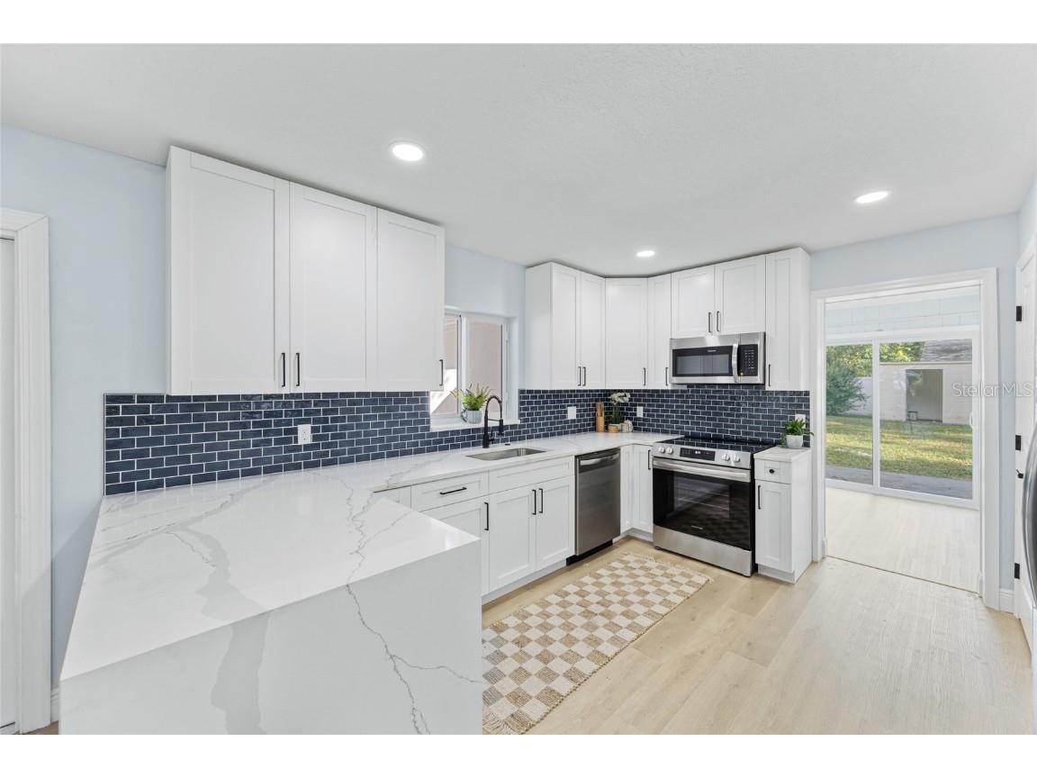 1720 SE Lambright Street Tampa FL 33610 TB8406168 image11