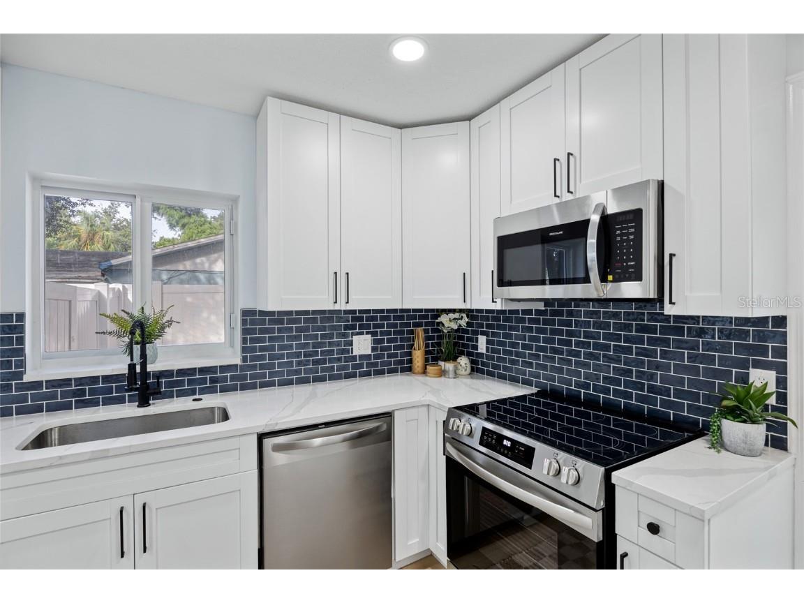 1720 SE Lambright Street Tampa FL 33610 TB8406168 image13