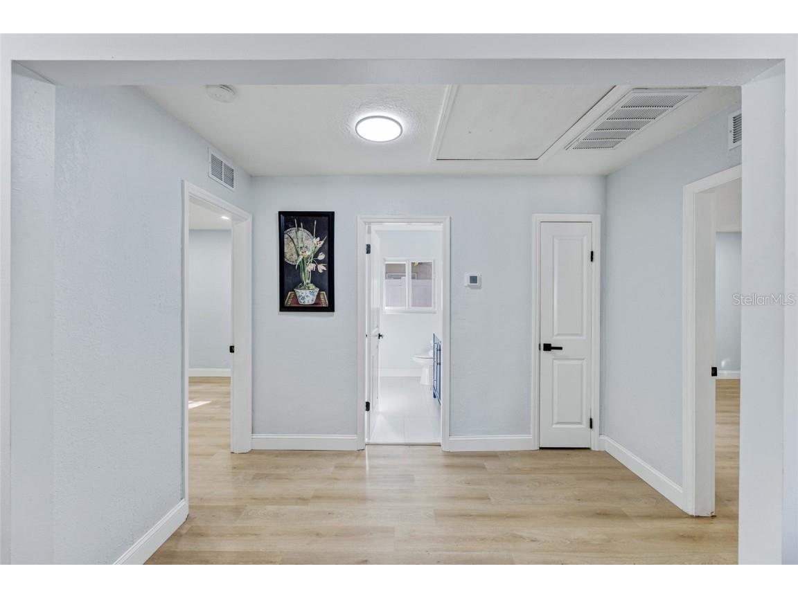 1720 SE Lambright Street Tampa FL 33610 TB8406168 image14