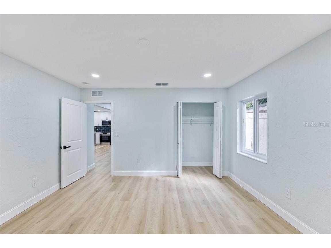 1720 SE Lambright Street Tampa FL 33610 TB8406168 image16