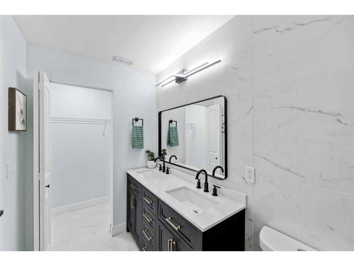 1720 SE Lambright Street Tampa FL 33610 TB8406168 image26