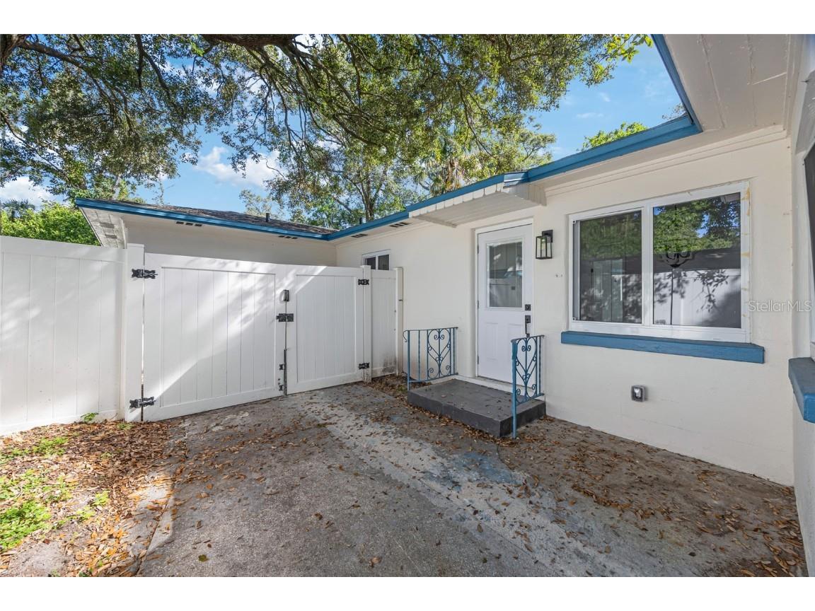 1720 SE Lambright Street Tampa FL 33610 TB8406168 image32