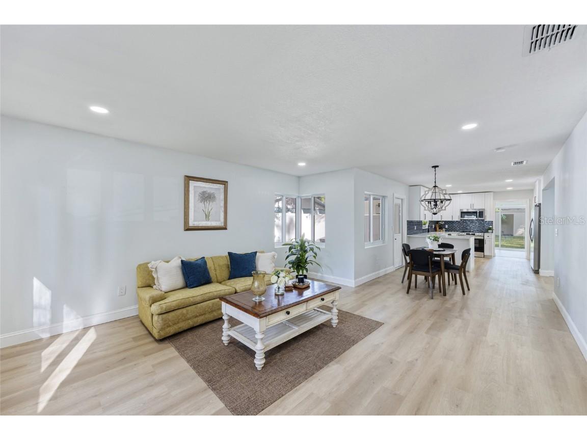 1720 SE Lambright Street Tampa FL 33610 TB8406168 image6