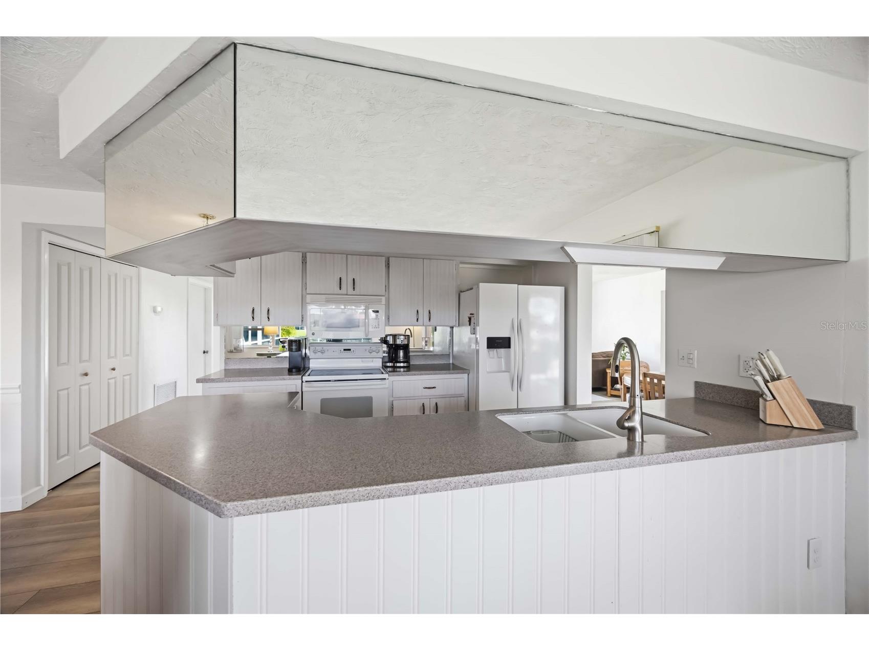1720 Sklar Court Venice FL 34293 N6143335 image20
