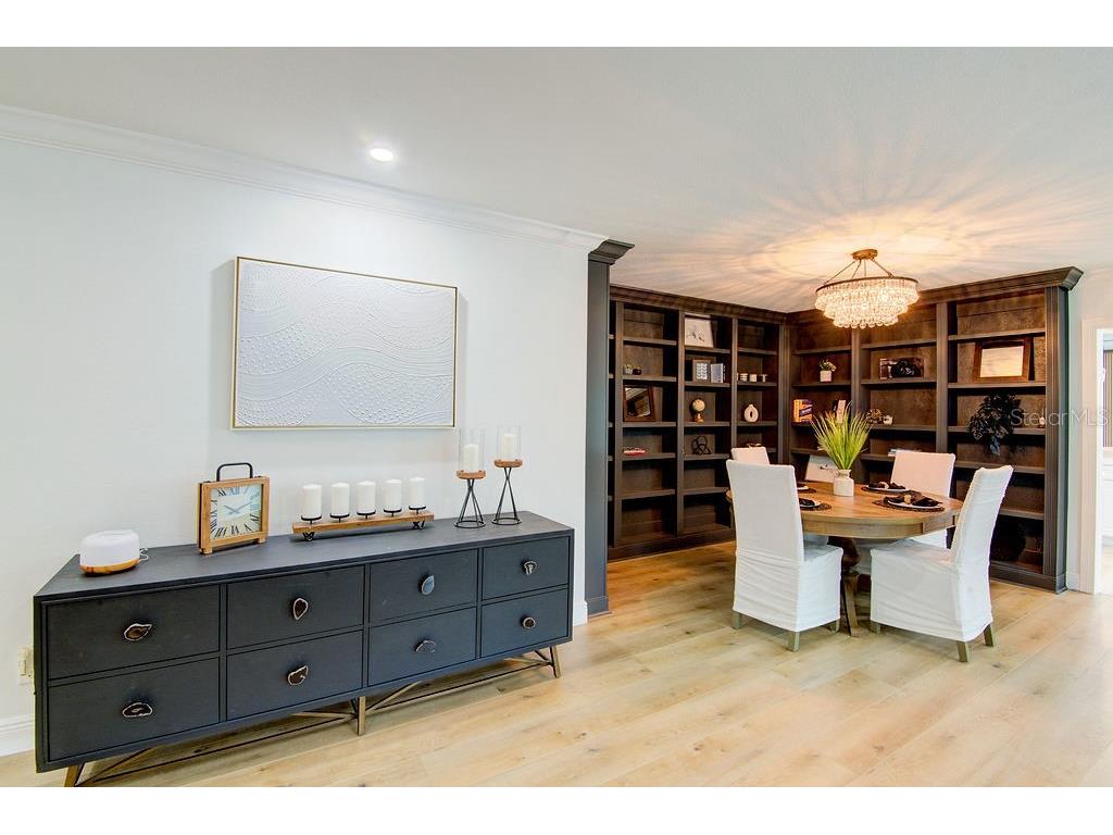 1720 Spring Creek Drive Sarasota FL 34239 - CURRINS LAKEVIEW A4653454 image13