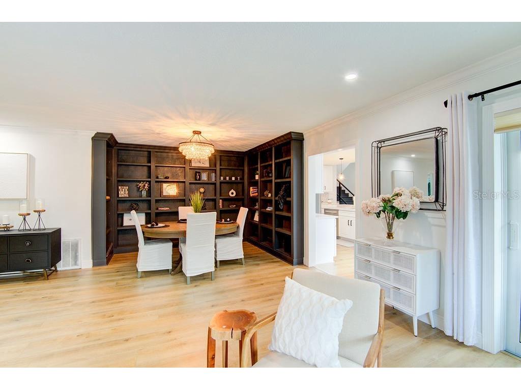 1720 Spring Creek Drive Sarasota FL 34239 - CURRINS LAKEVIEW A4653454 image17