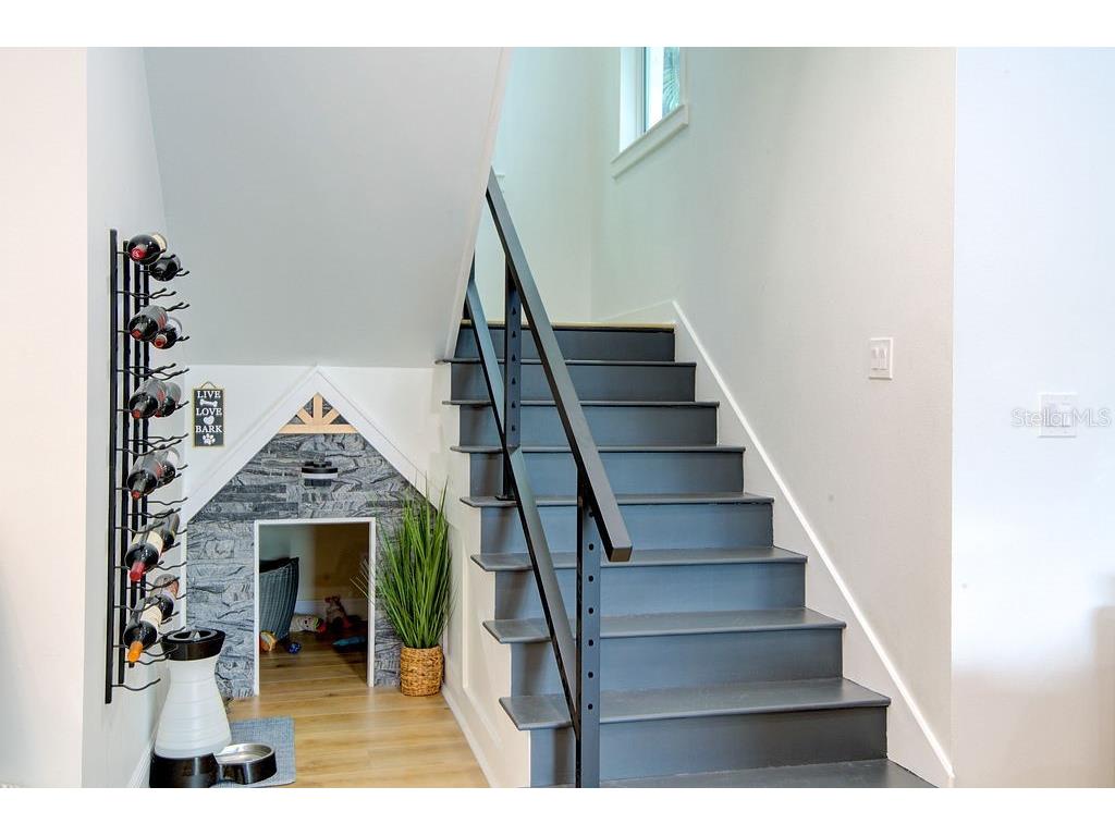 1720 Spring Creek Drive Sarasota FL 34239 - CURRINS LAKEVIEW A4653454 image19