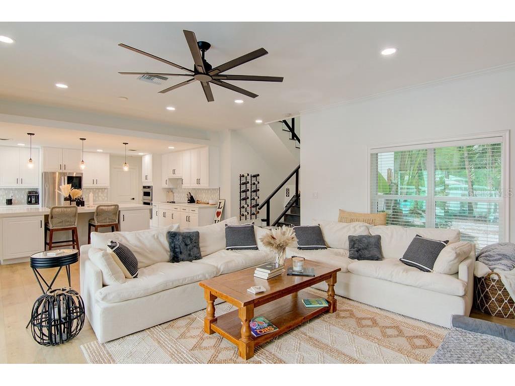 1720 Spring Creek Drive Sarasota FL 34239 - CURRINS LAKEVIEW A4653454 image7