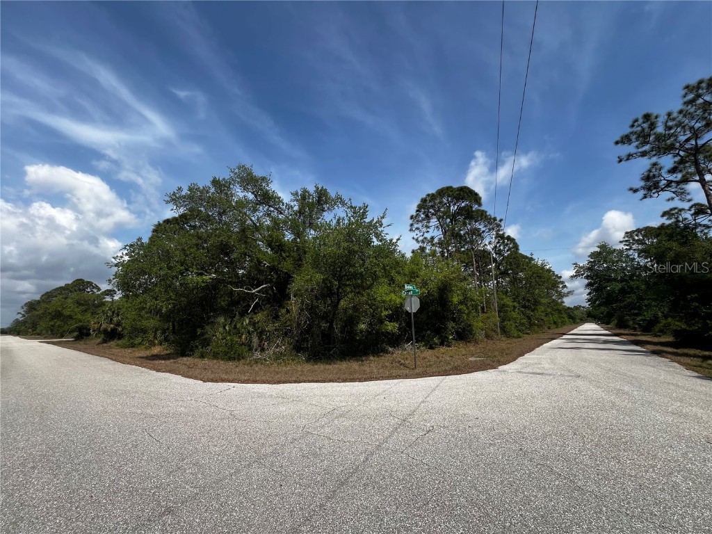 17200 Carson Avenue Port Charlotte FL 33948 TB8367700 image1