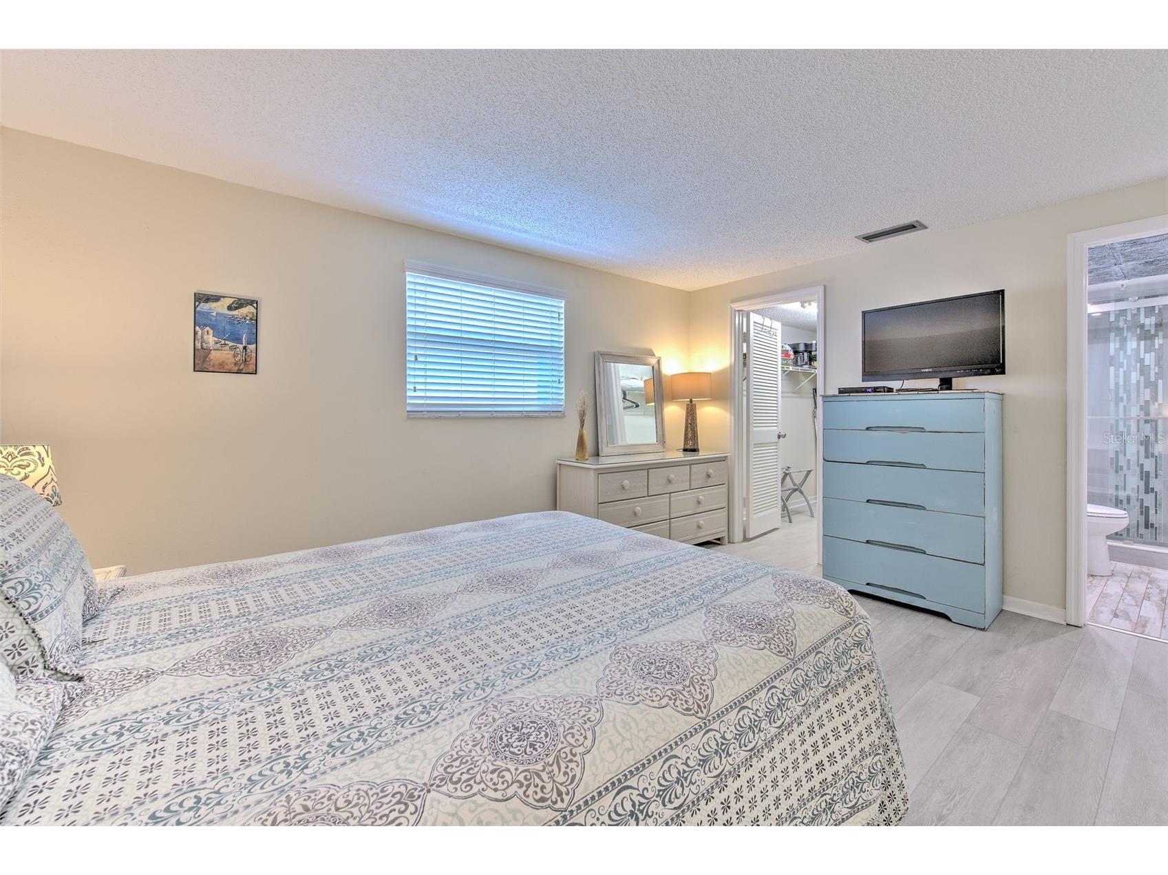 17200 Gulf Boulevard #401 North Redington Beach FL 33708 TB8426433 image18