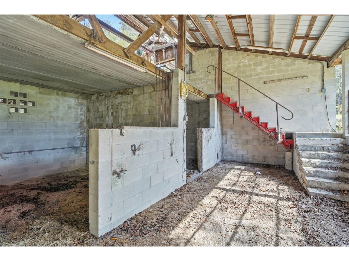 1721 1st Street Orange City FL 32763 V4946029 image32