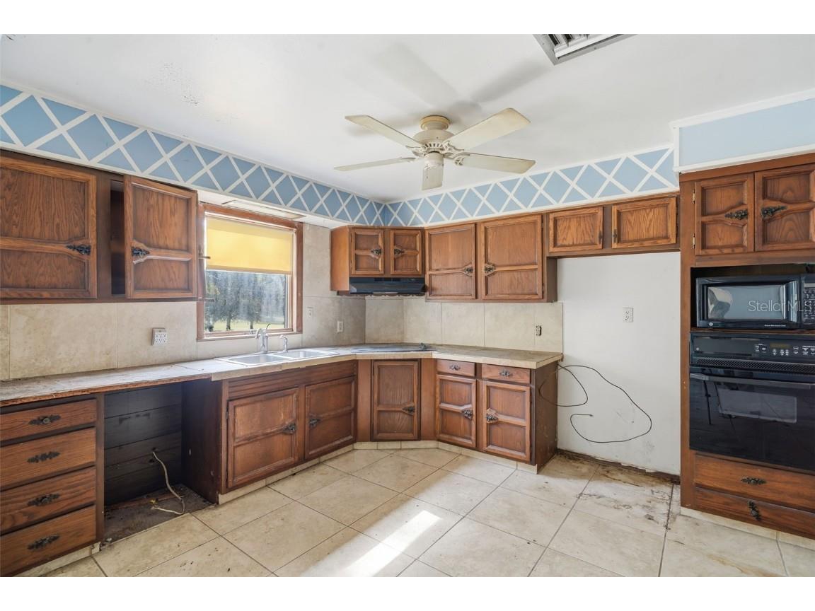 1721 1st Street Orange City FL 32763 V4946029 image63