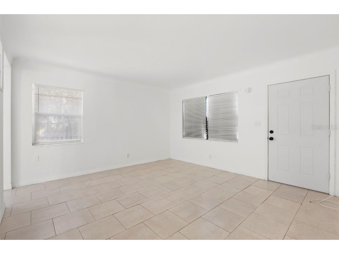 1721 41st Street S Saint Petersburg FL 33711 TB8461838 image4