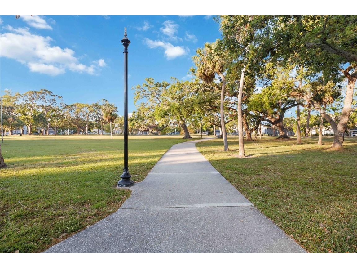 1721 8th Street Sarasota FL 34236 A4652154 image10
