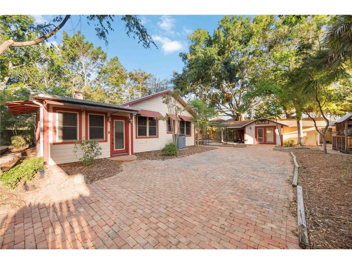 1721 8th Street Sarasota FL 34236 A4652154 image18