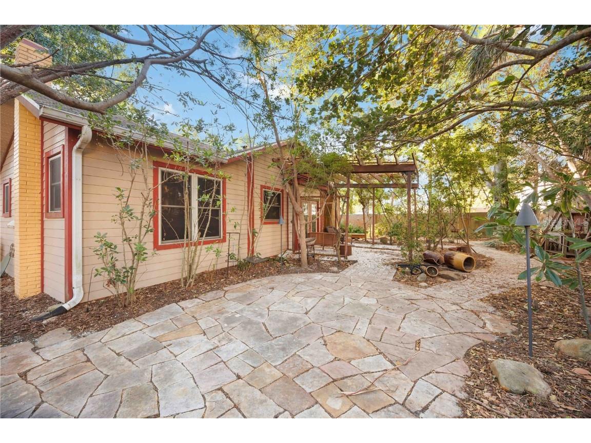 1721 8th Street Sarasota FL 34236 A4652154 image20