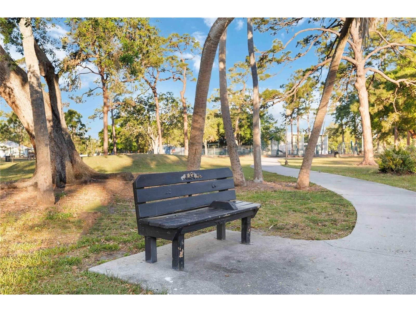 1721 8th Street Sarasota FL 34236 A4695998 image11