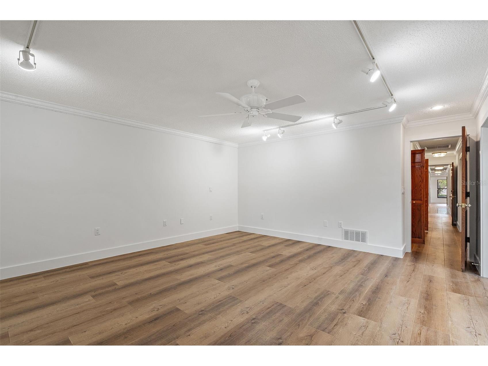 1721 Allens Creek Drive Clearwater FL 33764 - ALLENS CREEK TB8392817 image28