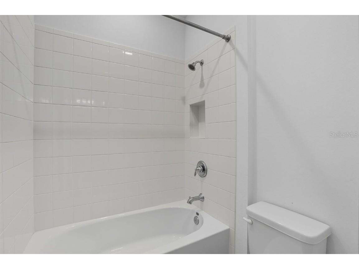 1721 Goblet Cove Street Kissimmee FL 34746 O6348273 image30