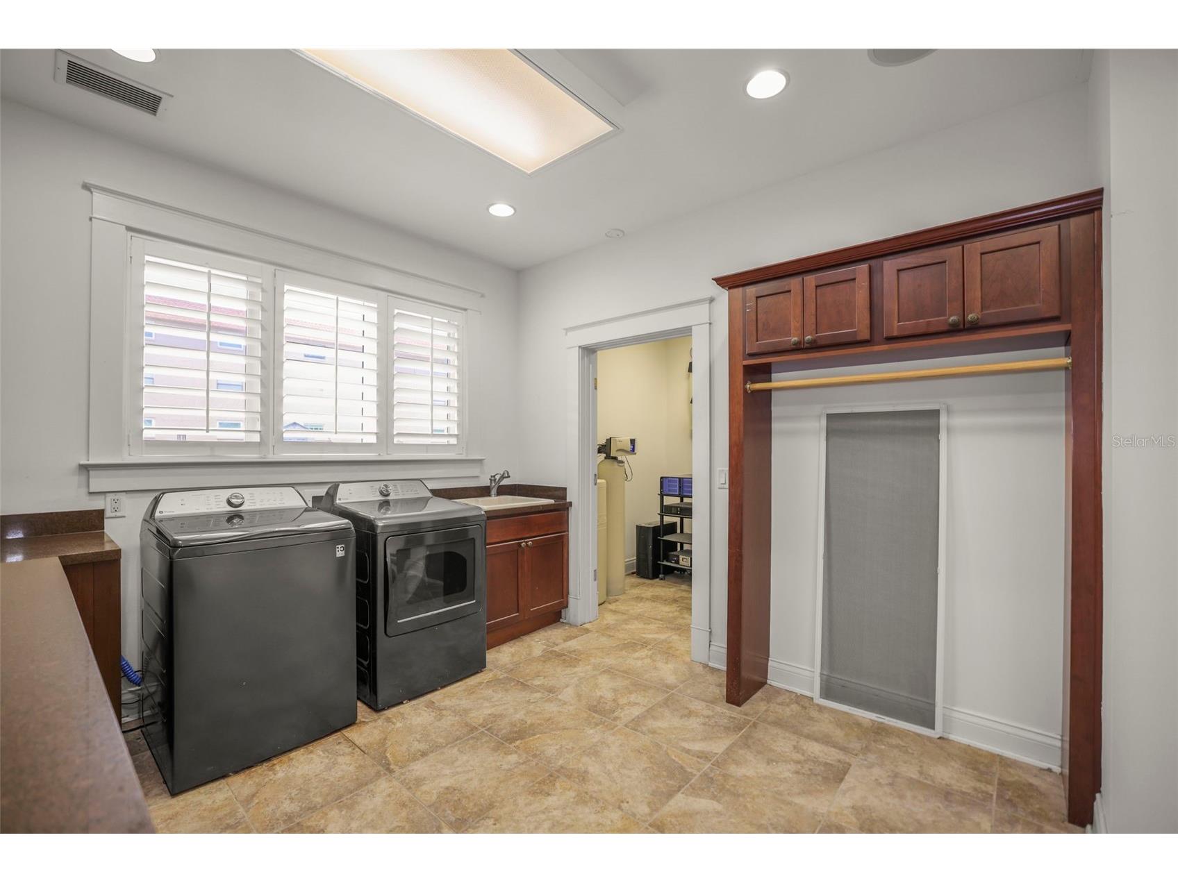 1721 Gulf Road Tarpon Springs FL 34689 TB8501527 image34