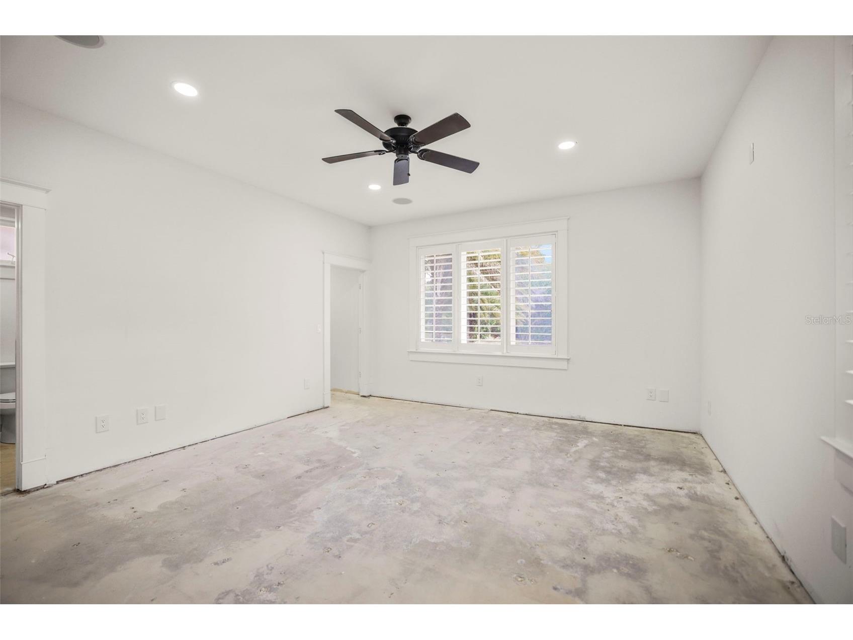 1721 Gulf Road Tarpon Springs FL 34689 TB8501527 image36