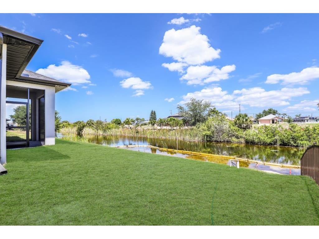 1721 NW 2nd Street Cape Coral FL 33993 A4690128 image35