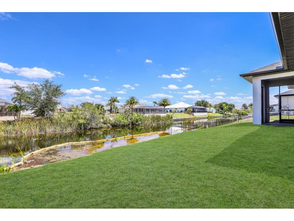 1721 NW 2nd Street Cape Coral FL 33993 A4690128 image37
