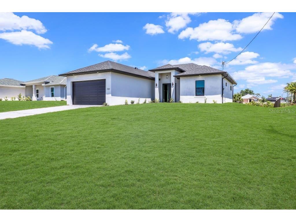 1721 NW 2nd Street Cape Coral FL 33993 A4690128 image5