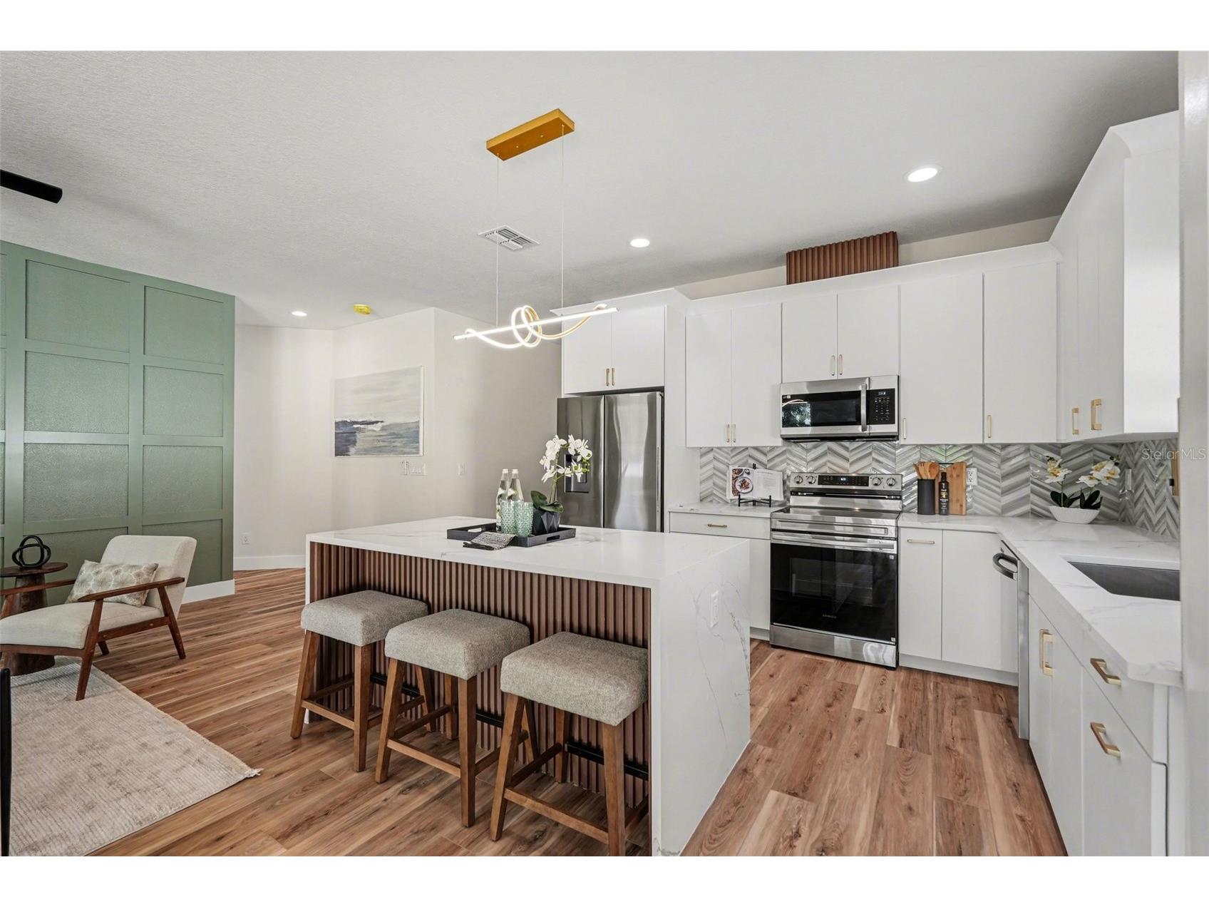 1721 W Perio Street Tampa FL 33612 TB8493066 image13