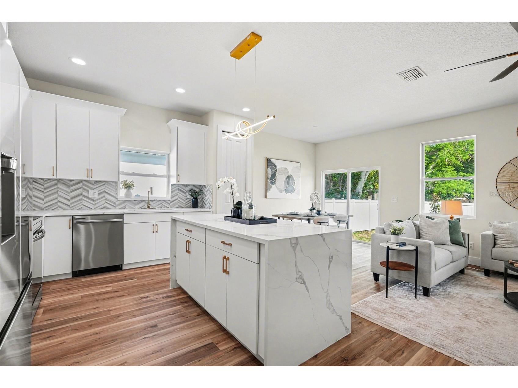 1721 W Perio Street Tampa FL 33612 TB8493066 image14