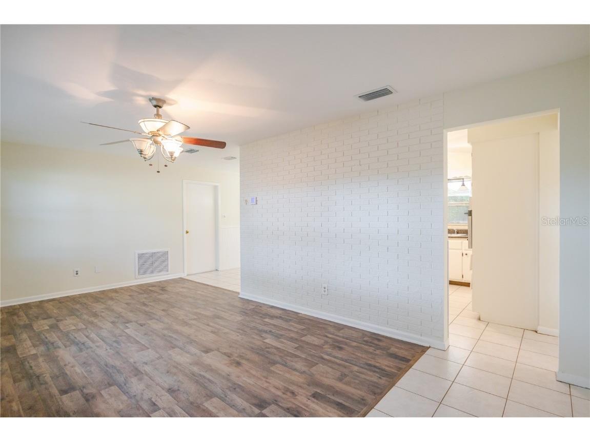 1721 Woodridge Drive Clearwater FL 33756 TB8457881 image11