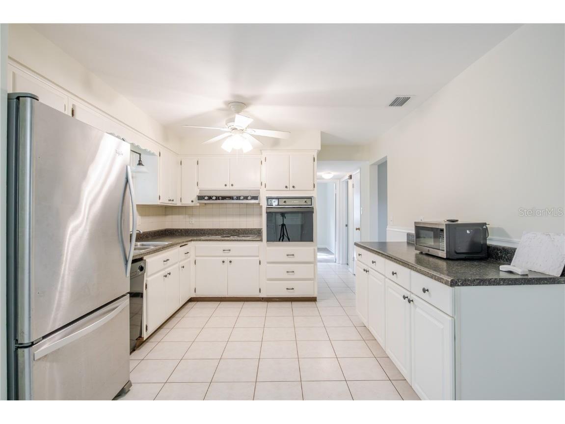 1721 Woodridge Drive Clearwater FL 33756 TB8457881 image13