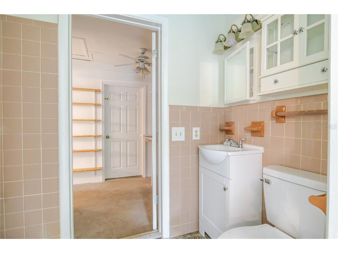 1721 Woodridge Drive Clearwater FL 33756 TB8457881 image23