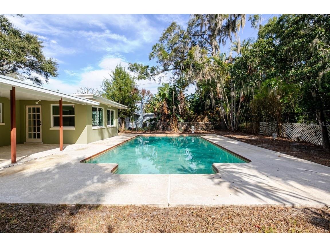 1721 Woodridge Drive Clearwater FL 33756 TB8457881 image40