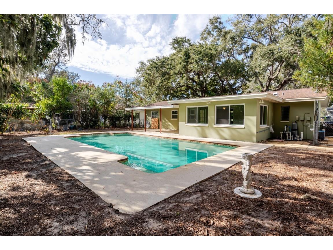 1721 Woodridge Drive Clearwater FL 33756 TB8457881 image6