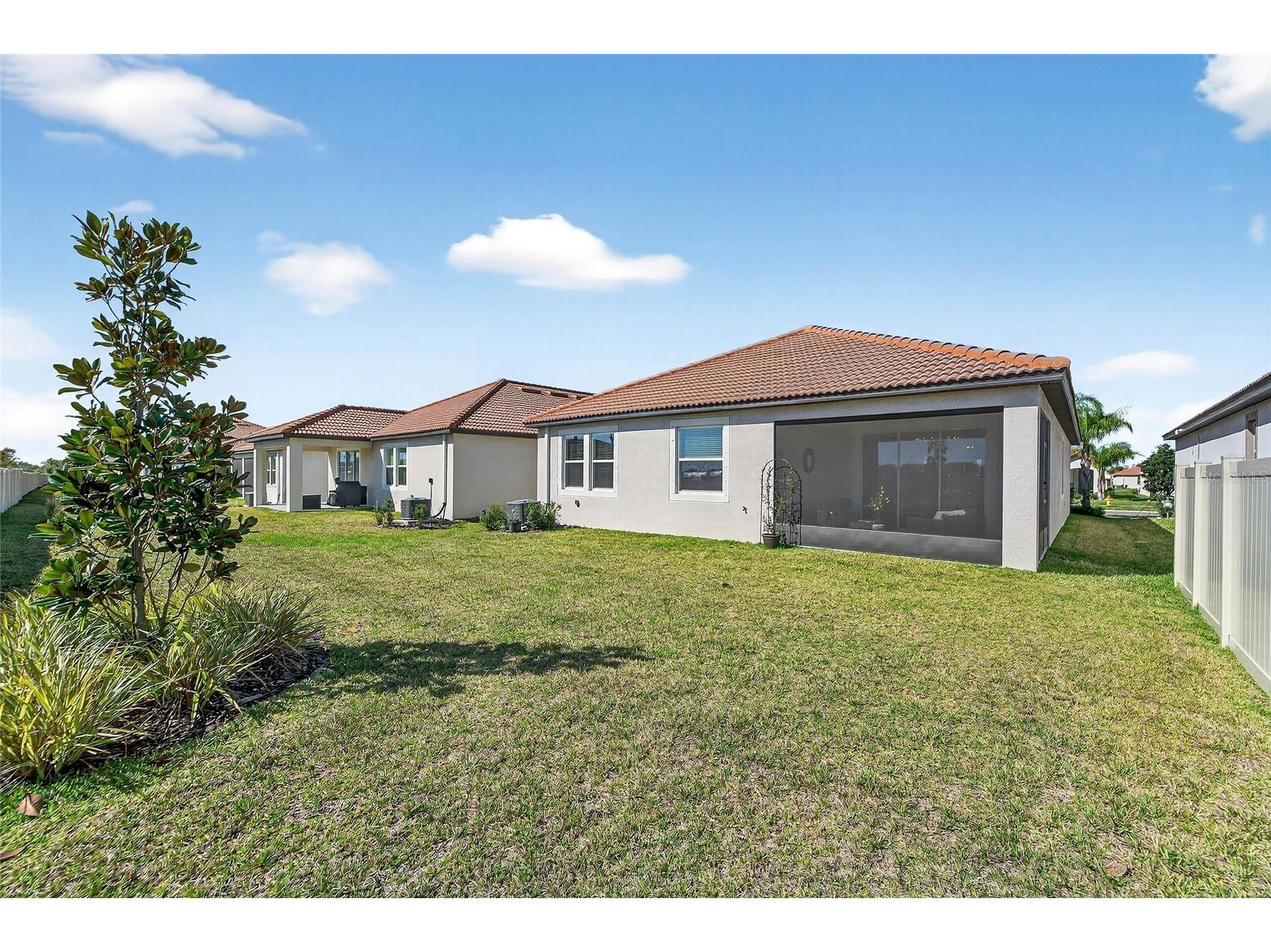 17212 Holly Well Avenue Wimauma FL 33598 TB8487337 image19