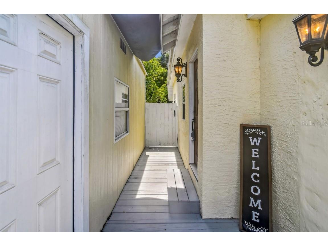 1722 Albemarle Road Clearwater FL 33764 TB8402070 image37