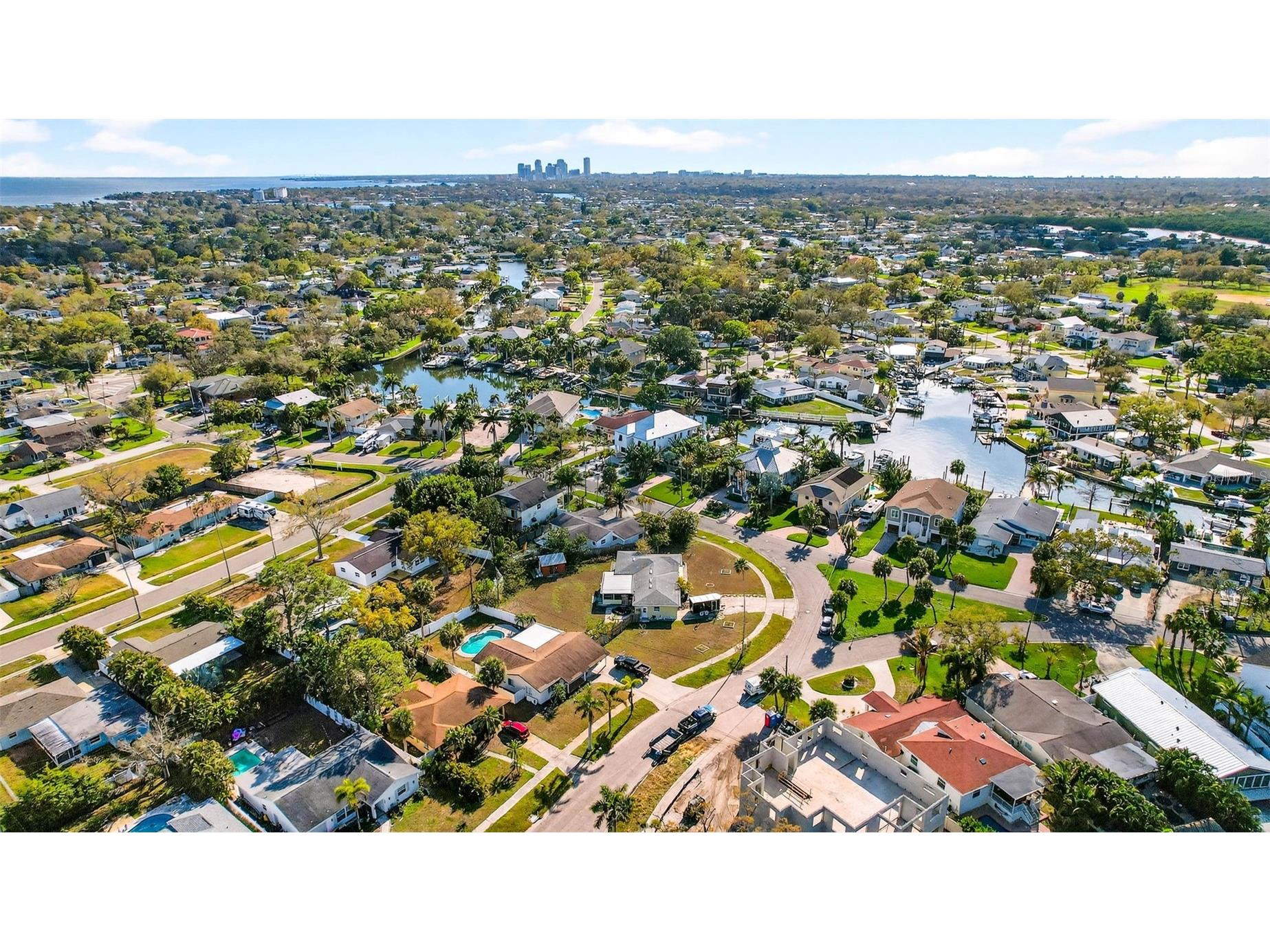 1722 Bayou Grande Boulevard NE Saint Petersburg FL 33703 TB8482844 image17