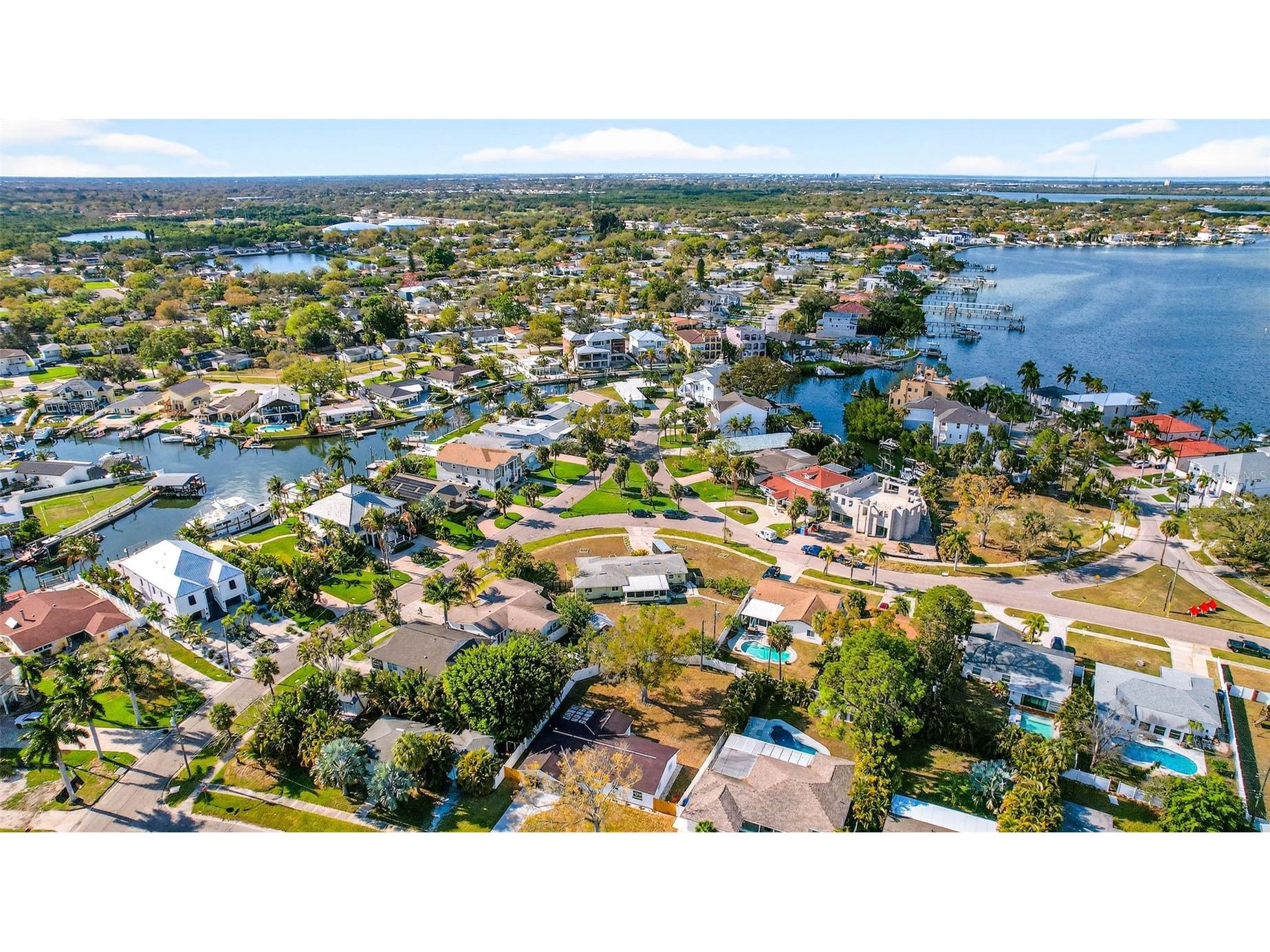 1722 Bayou Grande Boulevard NE Saint Petersburg FL 33703 TB8482844 image23